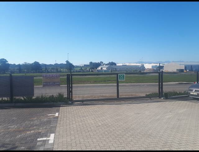 302M² WAREHOUSE TO LET IN FISANTEKRAAL INDUSTRIAL